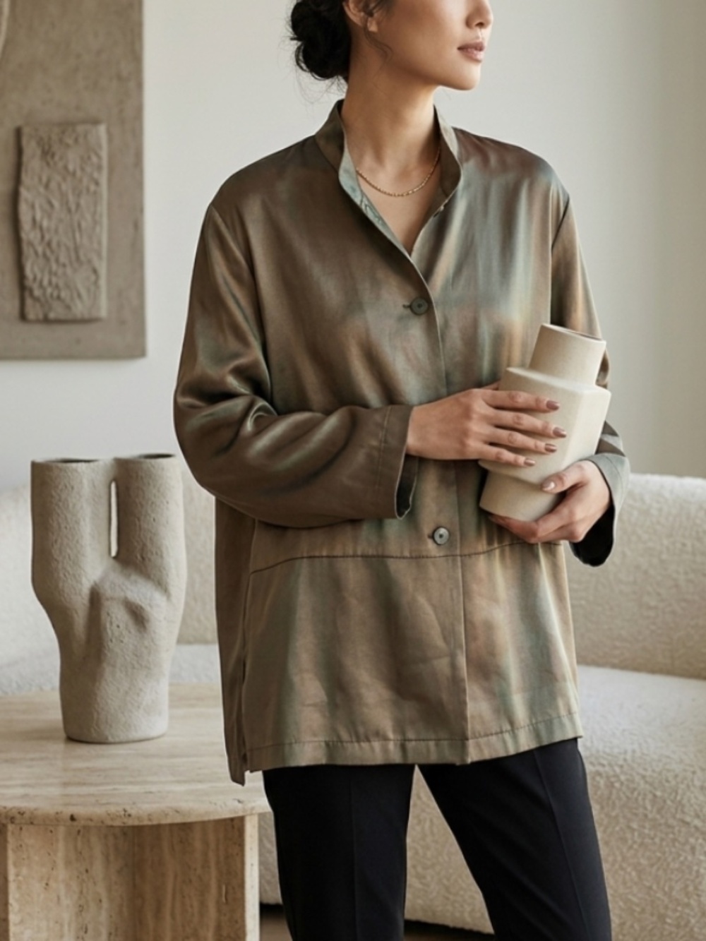 Hino & Malee Silky Oversized Tunic Blouse 
Long sleeve